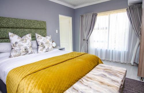 Thulamela House | House of Sollys Guesthouse