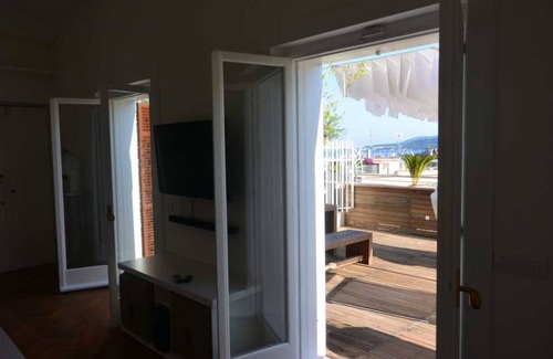 La Spezia Historic Centre Apartment | HOUSE PALMYRA LA SPEZIA NEAR CINQUE TERRE CODE CITRA 011015-LT-1377