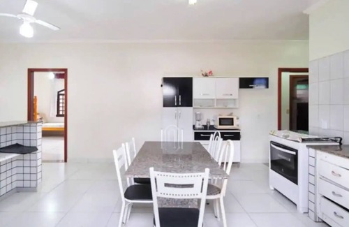 Indaia House | House with pool and barbecue in the best location in Caraguatatuba