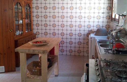 Oleiros House | House with large private swimming pool, fireplace and garden of 3000 m2, free Wifi