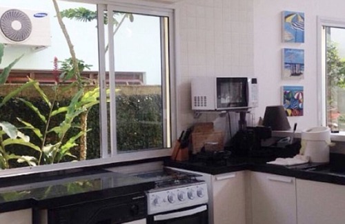 Guaeca House | House with pool in a gated community on the best beach on the Guaecá coast