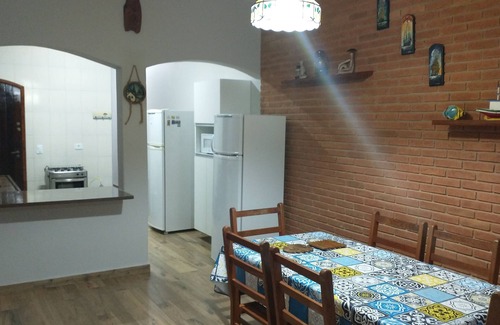 Itanhaem House | House with pool near the beach - 1 suite