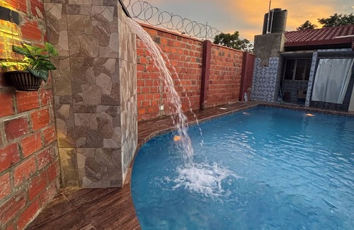 Trinidad House | House with pool & waterfall, WiFi & air conditioning for 6 People