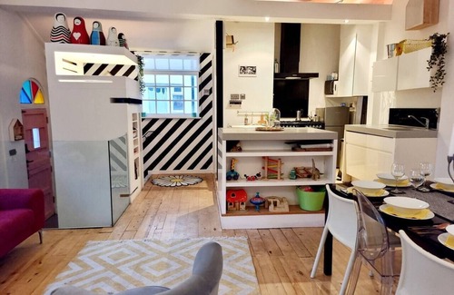 Hove Cottage | Hove Seaside Cottage, 2 Mins to Seafront