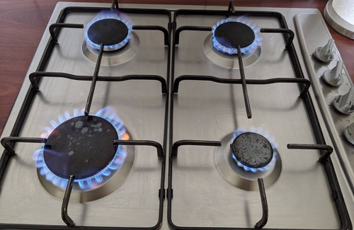 Lake Bennett House | How's the serenity! El Be lakeside bungalow