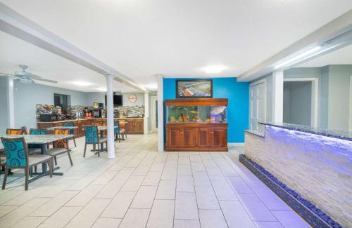 Aiken Hotel | Howard Johnson by Wyndham Aiken