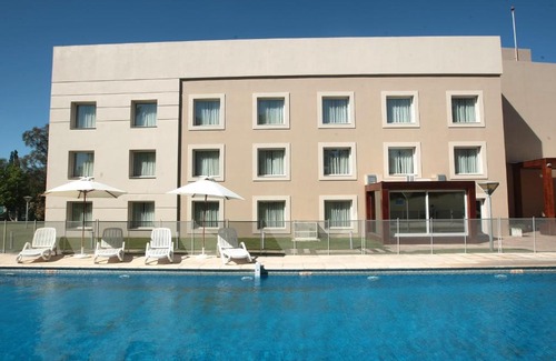 Rio Cuarto Hotel | Howard Johnson Rio Cuarto Hotel y Casino