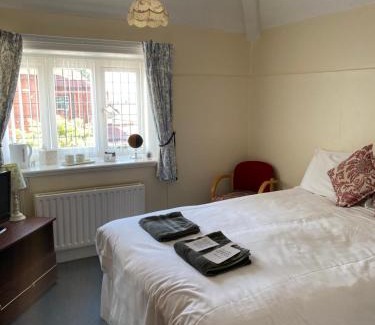 Prestatyn Hotel | HQ Pencadlys