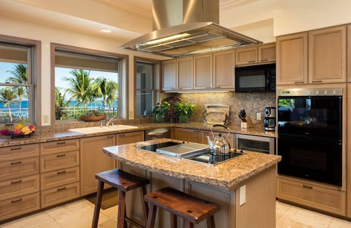 Kaupulehu House | Hualalai Hillside Penthouse Oceanview Retreat