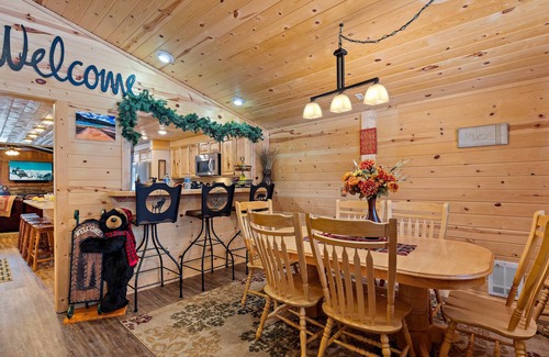 Island Park House | Huckleberry Hollow