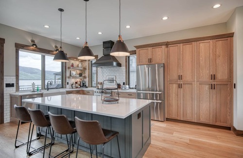 Island Park House | Hudson's Hideaway WATERFRONT Cabin 5B 5.5BA