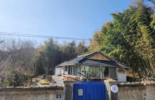 Buan-gun House | Hue Hanok Guesthouse