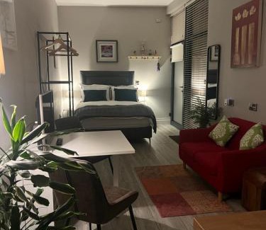 Bray Apartment | Hugo Mews Bright Studio Apartment