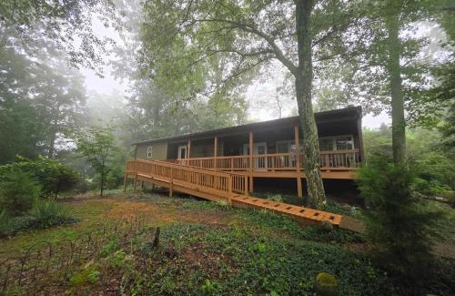 Bryant House | Hummingbird Cabin with a private hot tub