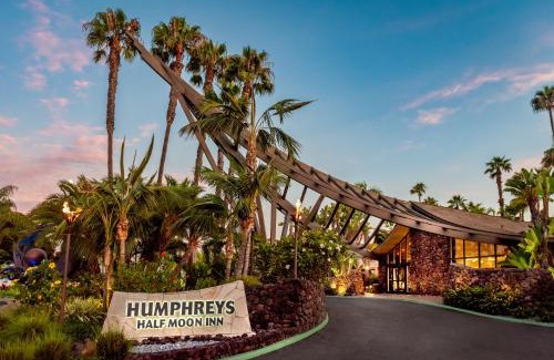 La Playa Hotel | Humphreys Half Moon Inn