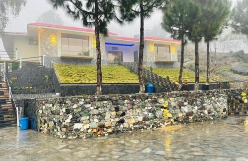 Mansehra Hotel | HUSNAIN RESORT by Saud khan