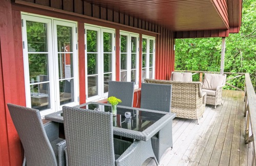 Nissedal House | Hustjønn by Interhome