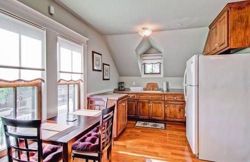 Paso Robles Condo | Huston's Attic-Renewed Downtown Charm at an Amazing Location-13th & Vine!