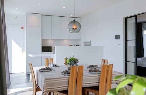 Heilig Kerst Apartment | Huswell - Spacious apartment in Ghent with big terrace