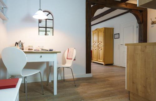 Welt Apartment | HW App 2