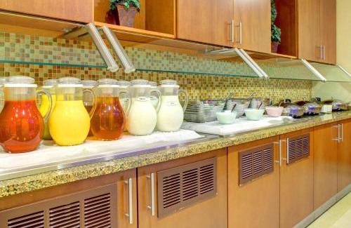 Dania Beach Hotel | Hyatt House Fort Lauderdale Airport/Cruise Port