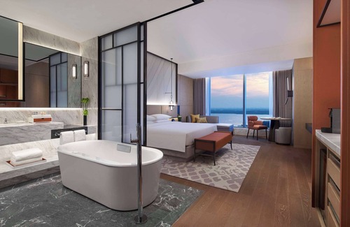 Changshu Hotel | Hyatt Regency Changshu Kuncheng Lake