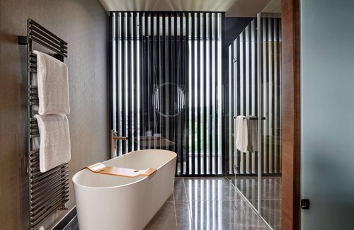 Kloten Hotel | Hyatt Regency Zurich Airport The Circle