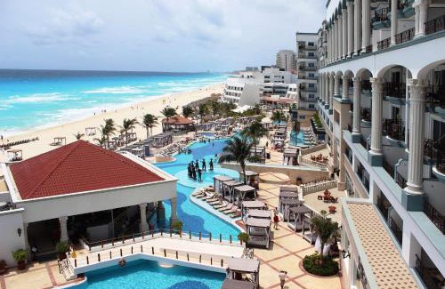 Punta Cancun Resort | Hyatt Zilara Cancun - All Inclusive - Adults Only