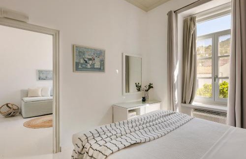 Hydra Hotel | Hydra Hotel