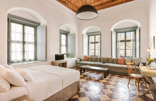 Hydra Hotel | Hydrea Exclusive Hospitality