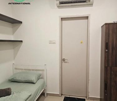Shah Alam Apartment | I-City I-Suite Two Room Swimming Pool BASRI PROPERTI