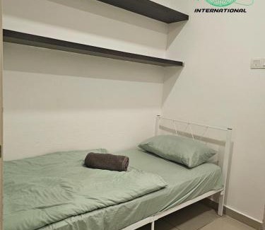 Shah Alam Apartment | I-City I-Suite Two Room Swimming Pool BASRI PROPERTI