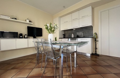 Erba Apartment | [I Laghi di Como] Apartment 7 People - LargeTerrace-3Rooms-2Bathrooms-1Kitchen