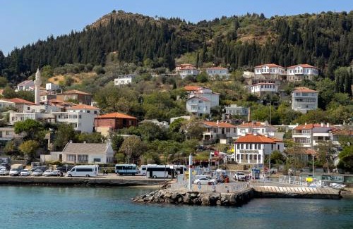 Kilitbahir Koyu Hotel | İlia Konak