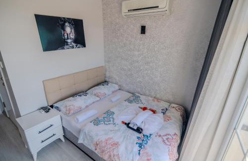 Arnavutkoy Hotel | İstanbul Airport Holiday Beach Hotel