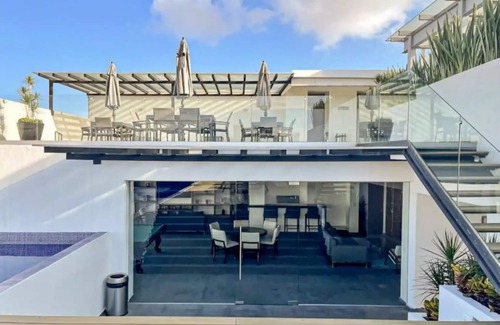 Hipodromo Apartment | I105- 3BR/2BTH - One Bedroom Apartment, Sleeps 5