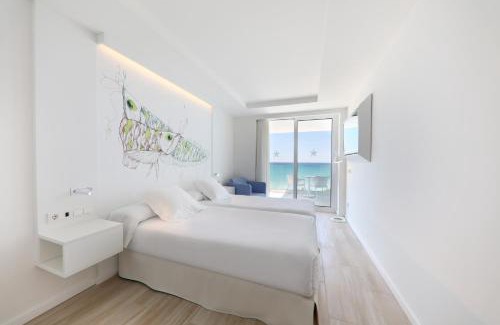 Playa de Palma Hotel | Iberostar Waves Bahía de Palma - Adults Only