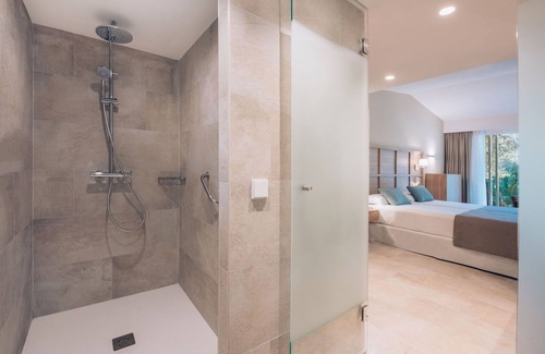 Manacor Resort | Iberostar Waves Cala Domingos -All Inclusive