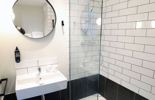 Bourgoin-Jallieu Hotel | Ibis Bourgoin Jallieu Medipole
