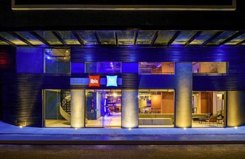 Nacoes Hotel | Ibis Budget Balneario Camboriu