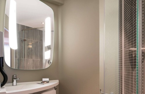 Saint-Germain-en-Laye Hotel | ibis Saint Germain en Laye Centre