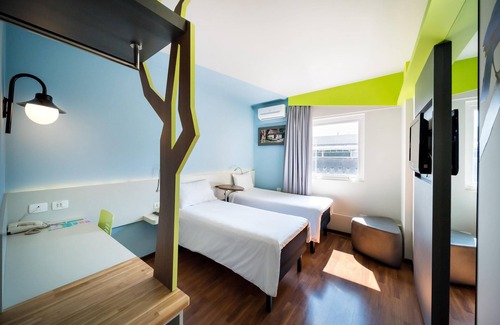 Sao Francisco Hotel | ibis Styles Curitiba Centro Cívico