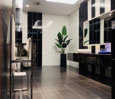 Xitun District Hotel | Icloud Luxury Resort & Hotel