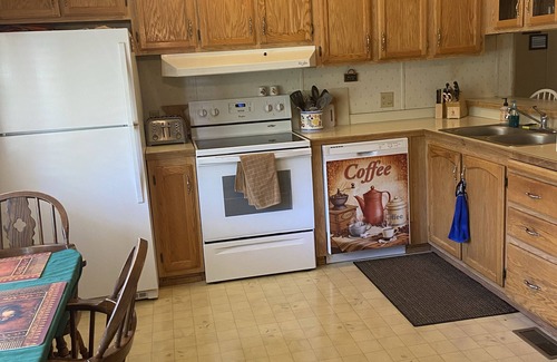 Boise House | Idaho City-Mountain living-quiet-cabin-3 bedroom