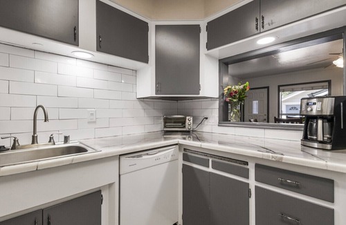 Chico House | Ideal for Families & Groups