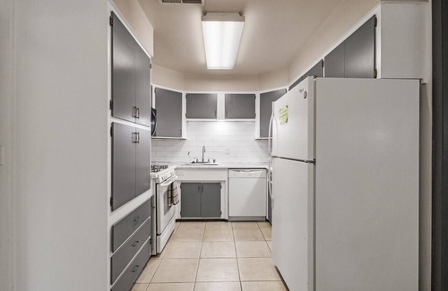 Chico House | Ideal for Families & Groups