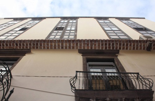 Se Apartment | Ideal location in historic downtown