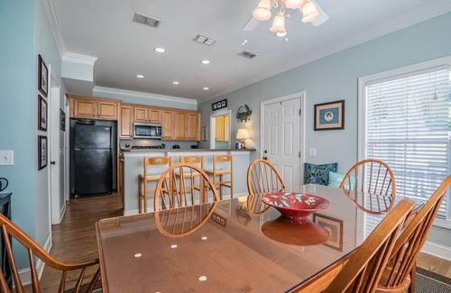 Port Royal House | Ideal Location! Perfect for Graduations and Lowcountry Getaways!