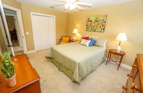 Port Royal House | Ideal Location! Perfect for Graduations and Lowcountry Getaways!