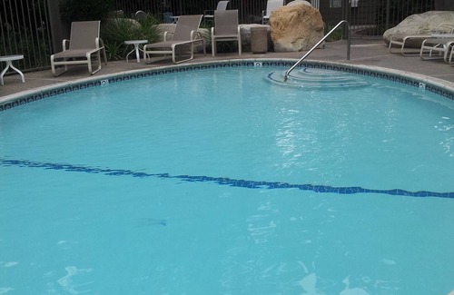 Costa Mesa Condo | Ideally centrally located apartment in the South Coast Metro